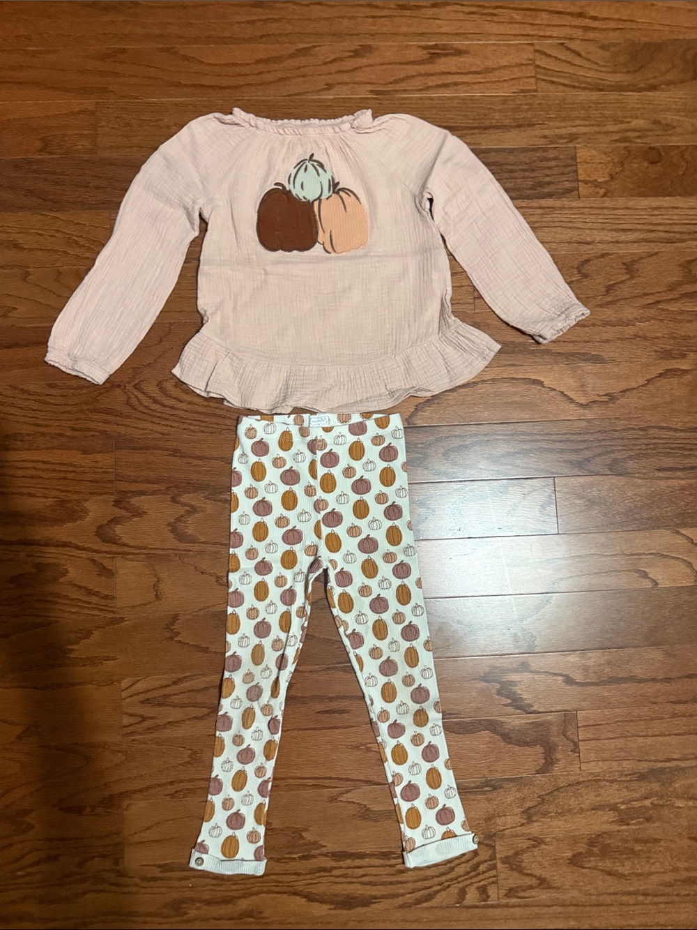 Mud Pie Pumpkin outfit and Marie Nicole dress - Picture 6 of 12